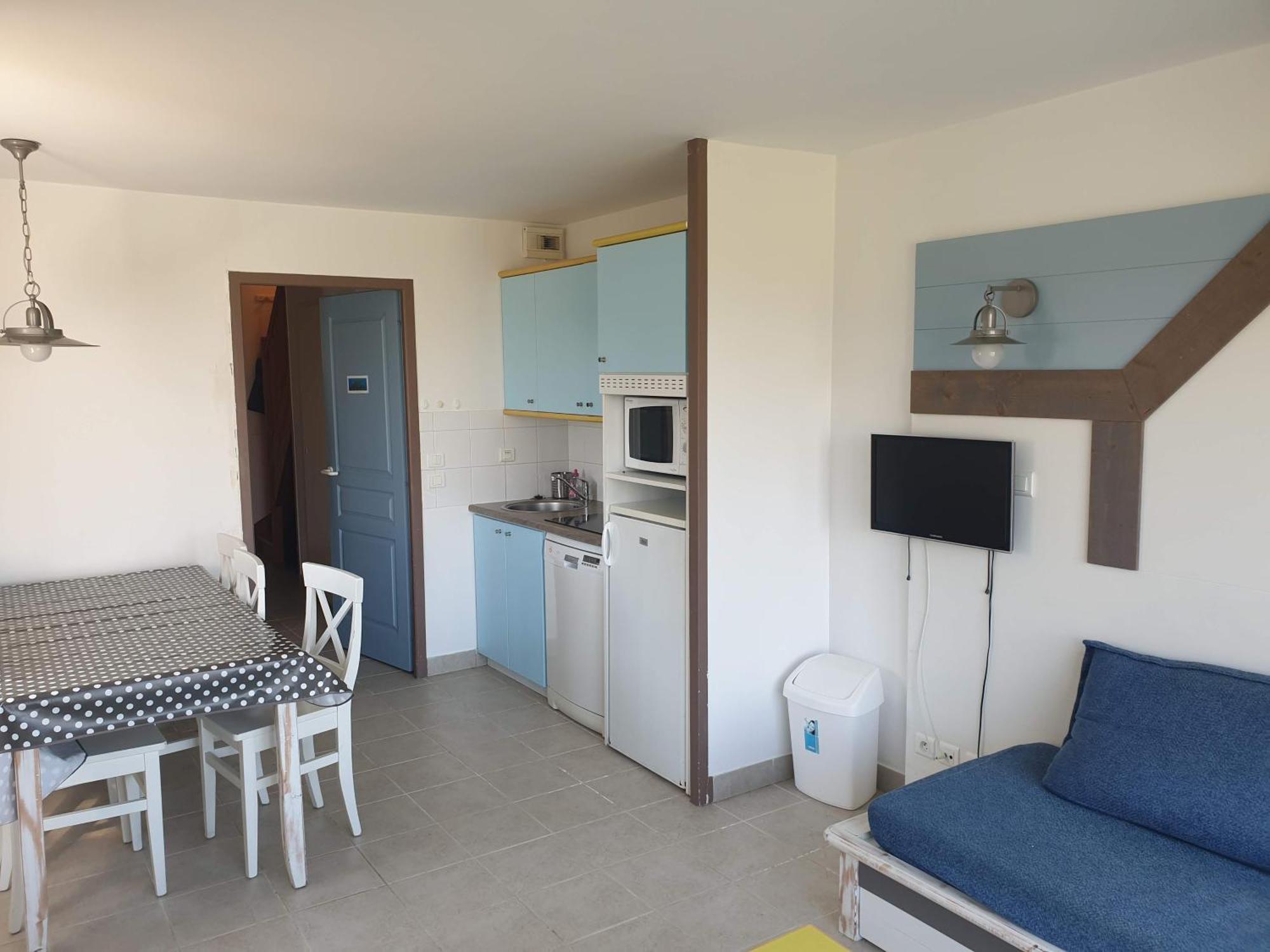Holiday home Locations Loc'maria - Location Professionnelle