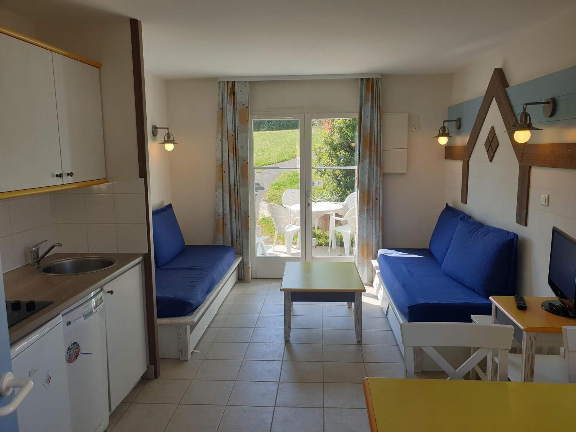 Holiday home Locations Loc'maria - Location Professionnelle Locmaria