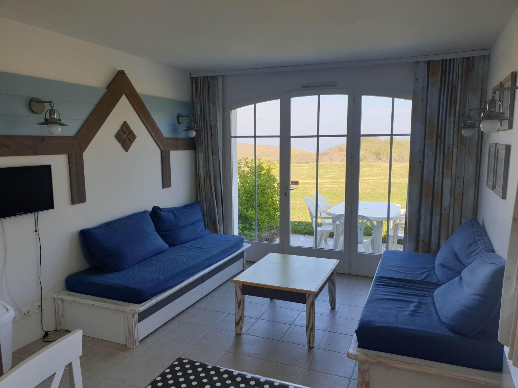 Holiday home Locations Loc'maria - Location Professionnelle